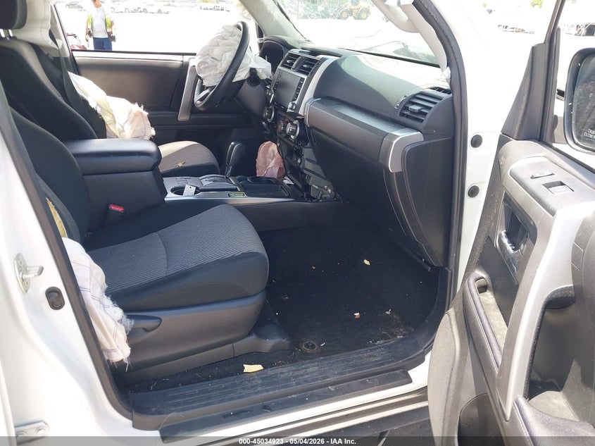2022 Toyota 4runner VIN JTEEU5JR0N5273644 IAAI salvage auction — SIDE, Certificate Of Destruction (Florida), sold $6,800 on 2026-07-29 (photo 5)