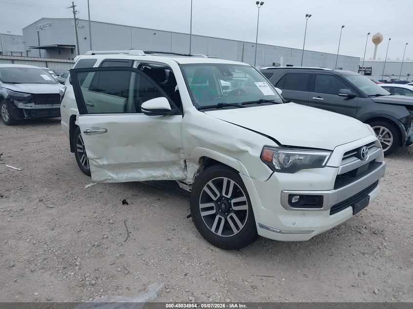 2021 Toyota 4runner VIN JTEDU5JR1M5246933 IAAI salvage auction — RIGHT SIDE, Original (Texas), sold $13,700 on 2026-07-27 (photo 1)