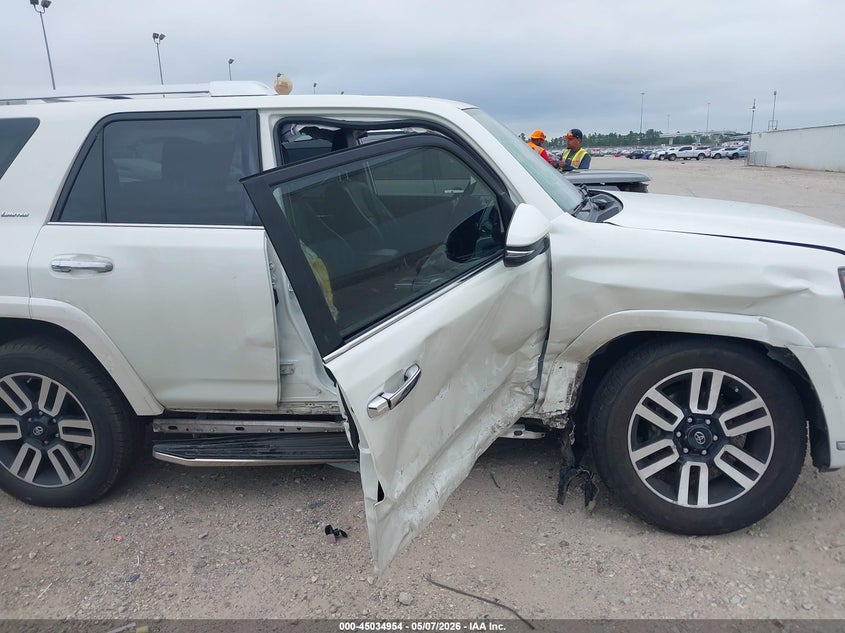2021 Toyota 4runner VIN JTEDU5JR1M5246933 IAAI salvage auction — RIGHT SIDE, Original (Texas), sold $13,700 on 2026-07-27 (photo 6)