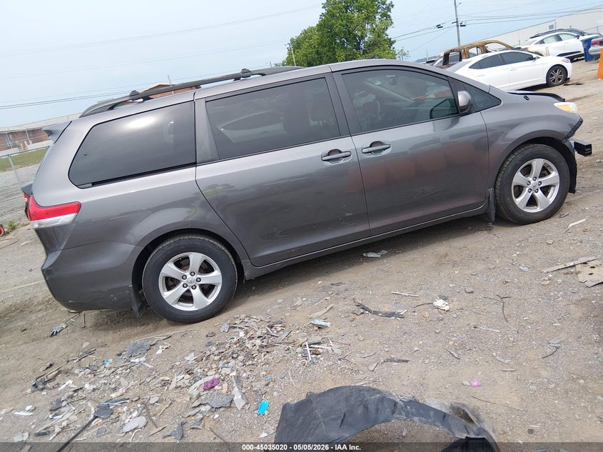 2014 Toyota Sienna VIN 5TDKK3DC3ES447158 IAAI salvage auction — FRONT END, Salvage (Tennessee), sold $800 on 2026-07-23 (photo 4)