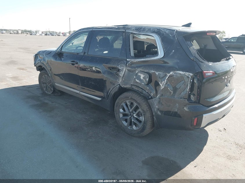 2024 Kia Telluride VIN 5XYP2DGC7RG492369 IAAI salvage auction — ROLLOVER, Salvage (Minnesota), sold $1,100 on 2026-07-13 (photo 3)