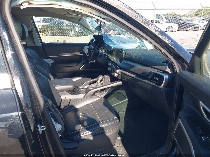 2024 Kia Telluride VIN 5XYP2DGC7RG492369 IAAI salvage auction — ROLLOVER, Salvage (Minnesota), sold $1,100 on 2026-07-13 (photo 5)