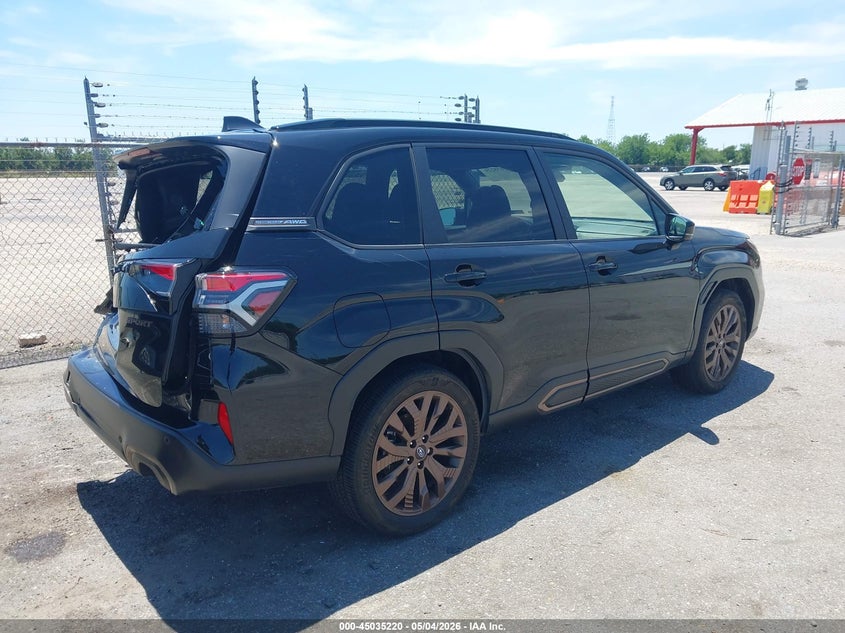 2025 Subaru Forester VIN JF2SLDHC0SH438058 IAAI salvage auction — REAR END, Salvage Title, sold $7,300 on 2026-08-24 (photo 4)