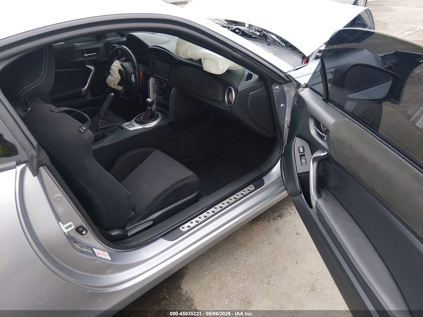 2017 Toyota Gt86 VIN JF1ZNAA16H8710979 IAAI salvage auction — FRONT END, Salvage (South Carolina), sold $475 on 2026-07-29 (photo 5)