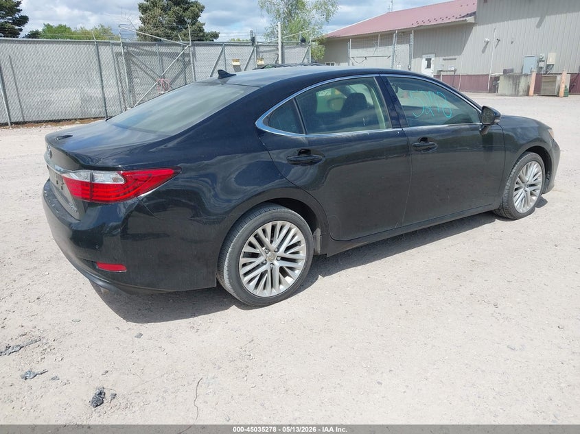 2015 Lexus ES VIN JTHBK1GG6F2189633 IAAI salvage auction — HAIL, Clear (Wisconsin), sold $2,700 on 2026-07-15 (photo 4)