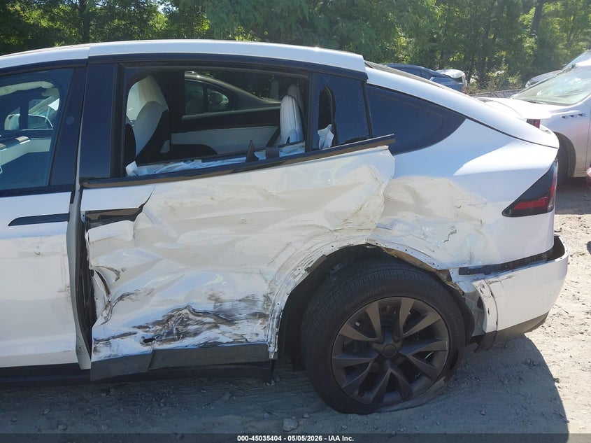 2025 Tesla Model x VIN 7SAXCBE54SF466950 IAAI salvage auction — REAR END, Salvage (Georgia), sold $24,025 on 2026-07-16 (photo 6)