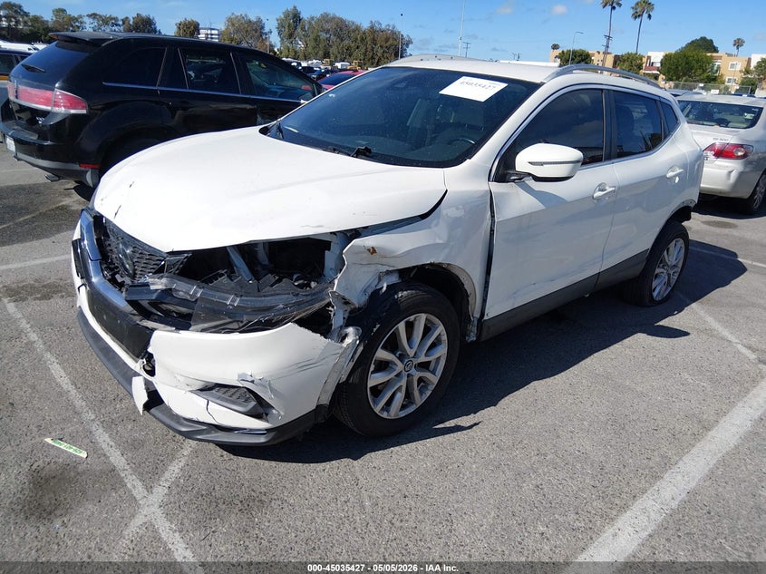 2021 Nissan Rogue sport VIN JN1BJ1BV8MW570581 IAAI salvage auction — FRONT & REAR, Salvage (California), sold $1,150 on 2026-07-09 (photo 2)