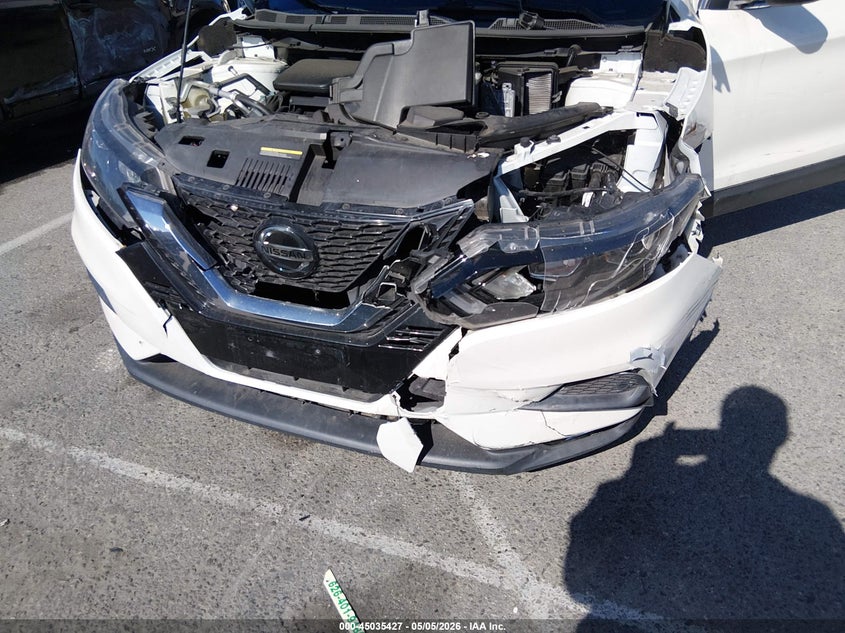 2021 Nissan Rogue sport VIN JN1BJ1BV8MW570581 IAAI salvage auction — FRONT & REAR, Salvage (California), sold $1,150 on 2026-07-09 (photo 6)