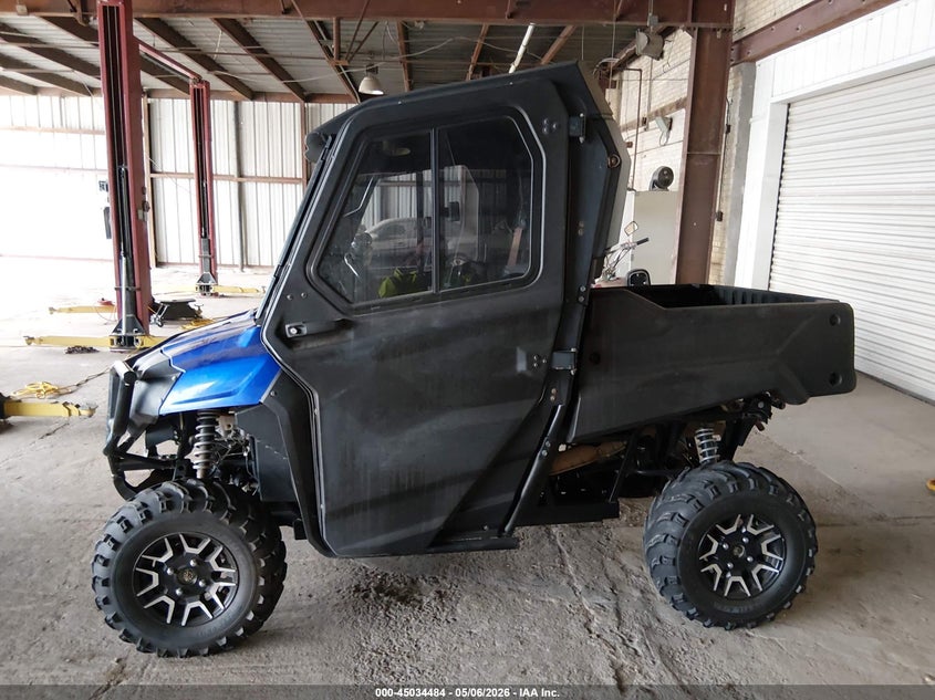 2017 Honda Sxs VIN 1HFVE02N5H4300692 IAAI salvage auction — FRONT END, Regular (South Dakota), sold $2,700 on 2026-07-07 (photo 9)