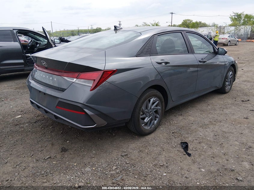 2024 Hyundai Elantra VIN KMHLM4DG7RU780113 IAAI salvage auction — LEFT SIDE, Salvage (New Jersey), sold $6,600 on 2026-07-20 (photo 4)