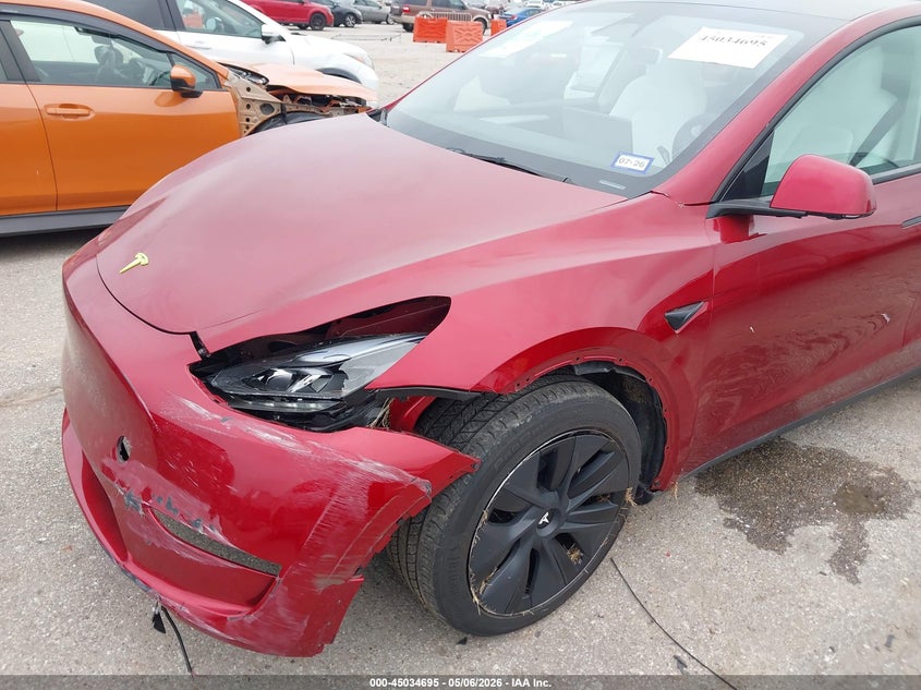 2024 Tesla Model y VIN 7SAYGAEE8RF155311 IAAI salvage auction — FRONT & REAR, Original (Texas), sold $14,400 on 2026-07-09 (photo 6)