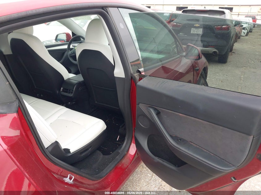 2024 Tesla Model y VIN 7SAYGAEE8RF155311 IAAI salvage auction — FRONT & REAR, Original (Texas), sold $14,400 on 2026-07-09 (photo 8)