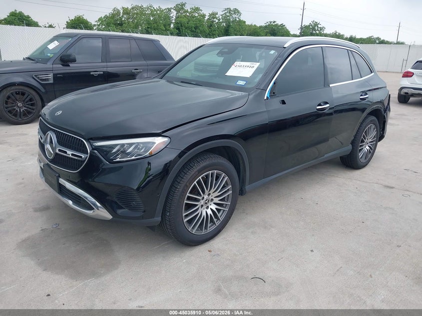 2024 Mercedes-benz Glc VIN W1NKM4GB0RF120895 IAAI salvage auction — REAR END, Original (Texas), sold $27,500 on 2026-08-01 (photo 2)