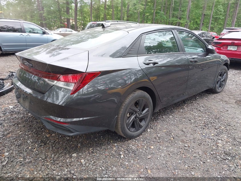 2022 Hyundai Elantra VIN 5NPLM4AG1NH055989 IAAI salvage auction — FRONT END, Salvage (Virginia), sold $3,550 on 2026-07-07 (photo 4)