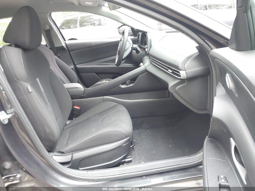 2022 Hyundai Elantra VIN 5NPLM4AG1NH055989 IAAI salvage auction — FRONT END, Salvage (Virginia), sold $3,550 on 2026-07-07 (photo 5)
