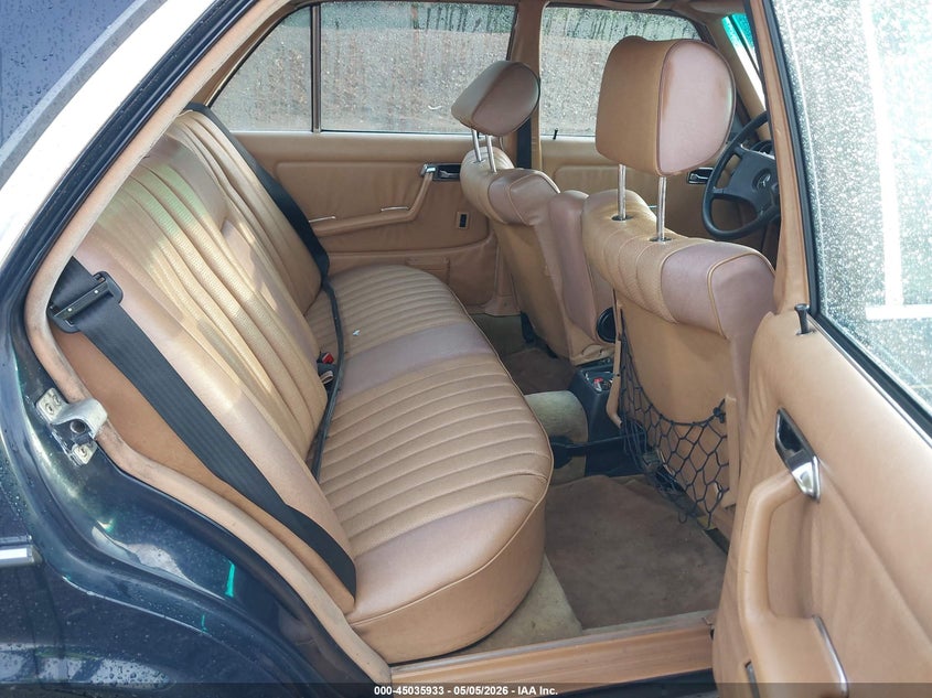 1984 Mercedes-benz 300 VIN WDBAB33A2EA182143 IAAI salvage auction — LEFT FRONT, Clear (Indiana), sold $925 on 2026-07-09 (photo 8)