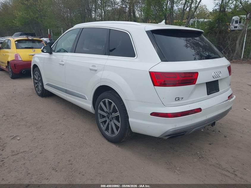 2018 Audi Q7 VIN WA1LAAF71JD029063 IAAI salvage auction — REAR END, Salvage (Massachusetts), sold $6,650 on 2026-07-21 (photo 3)