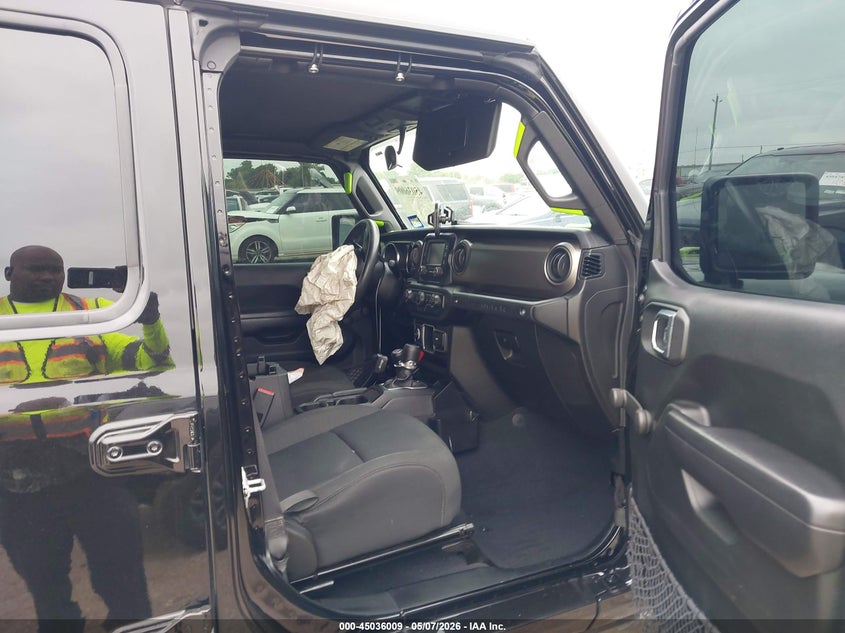 2018 Jeep Wrangler / VIN 1C4HJXDG6JW267819 IAAI salvage auction — LEFT FRONT, Salvage (Texas), sold $7,600 on 2026-07-24 (photo 5)