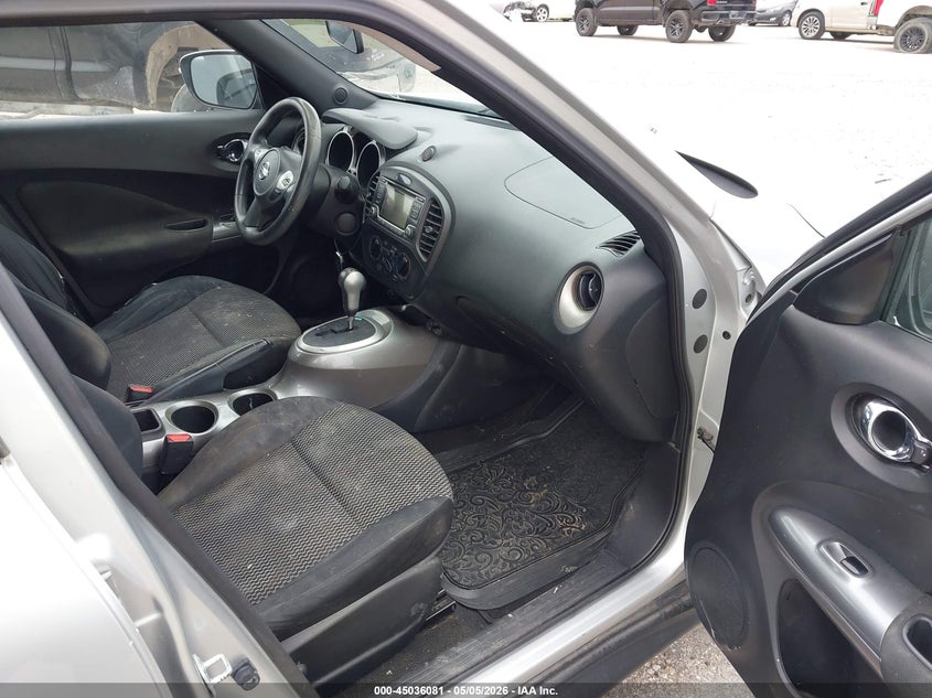 2017 Nissan Juke VIN JN8AF5MR0HT702133 IAAI salvage auction — FRONT & REAR, Original (Texas), sold $700 on 2026-07-28 (photo 5)