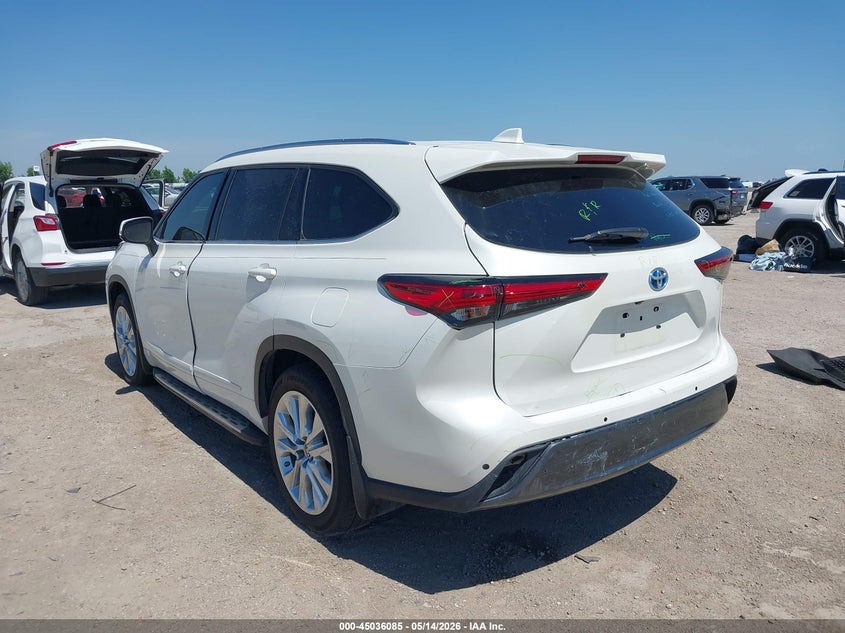 2021 Toyota Highlander VIN 5TDXBRCH3MS527659 IAAI salvage auction — FRONT END, Original (Texas), sold $18,300 on 2026-07-22 (photo 3)
