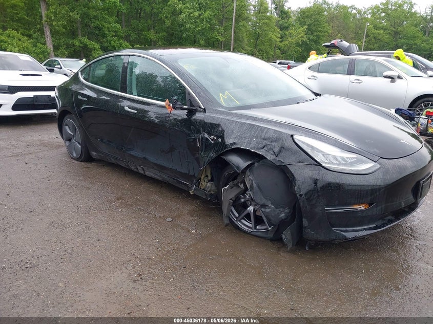 2019 Tesla Model 3 VIN 5YJ3E1EA4KF305138 IAAI salvage auction — RIGHT FRONT, Salvage - Greater Than 75% (Maryland), sold $6,825 on 2026-07-15 (photo 1)