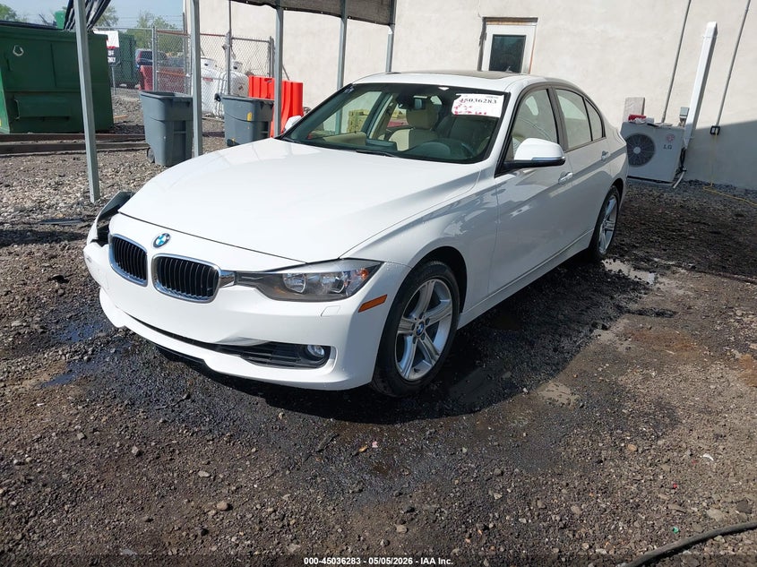 2015 BMW 3er VIN WBA3B5G56FNS14232 IAAI salvage auction — FRONT END, Salvage (Delaware), sold $1,950 on 2026-07-27 (photo 2)