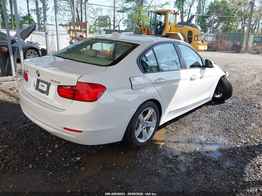2015 BMW 3er VIN WBA3B5G56FNS14232 IAAI salvage auction — FRONT END, Salvage (Delaware), sold $1,950 on 2026-07-27 (photo 4)