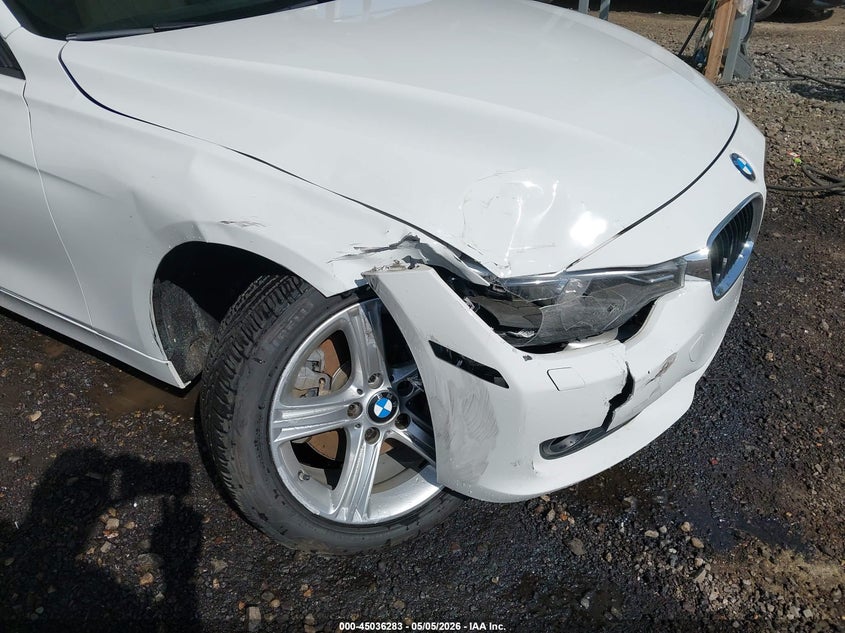 2015 BMW 3er VIN WBA3B5G56FNS14232 IAAI salvage auction — FRONT END, Salvage (Delaware), sold $1,950 on 2026-07-27 (photo 6)