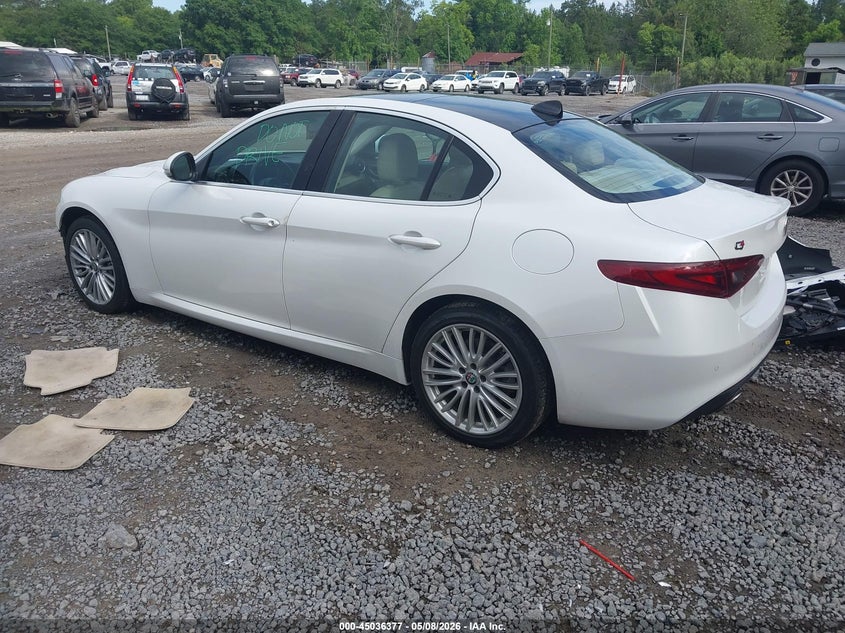 2018 Alfa romeo Giulia VIN ZARFAEEN6J7592558 IAAI salvage auction — FRONT END, Salvage (South Carolina), sold $1,850 on 2026-07-07 (photo 3)