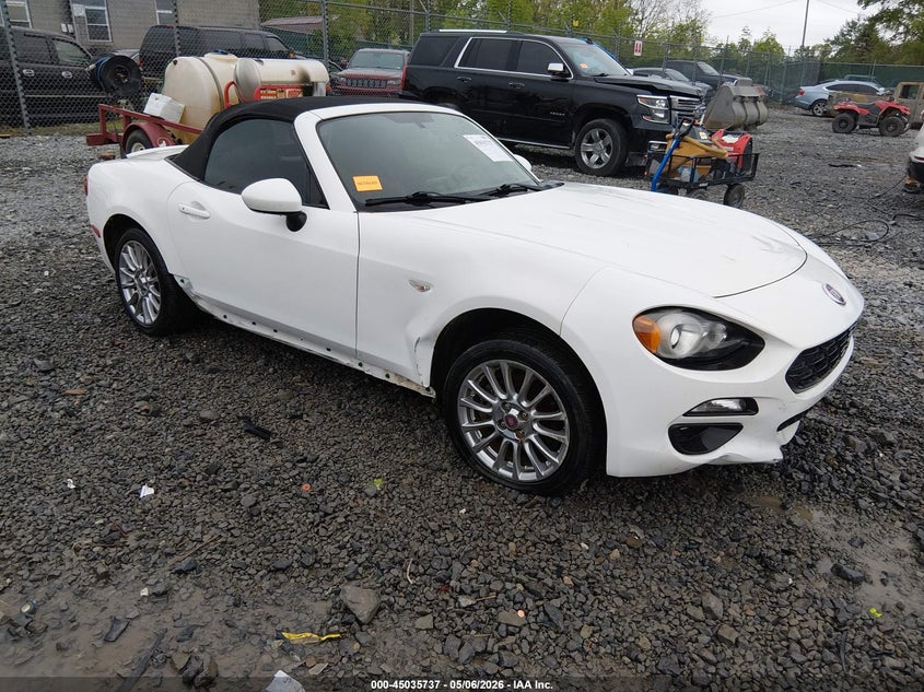 2017 Fiat 124 spider VIN JC1NFAEK7H0123100 IAAI salvage auction — FRONT END, Salvage Title, sold $2,350 on 2026-07-29 (photo 1)