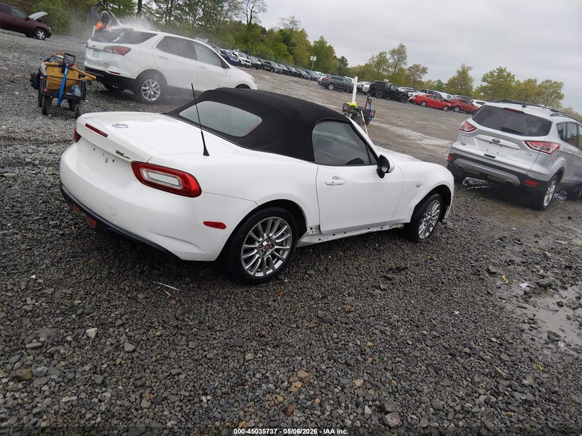 2017 Fiat 124 spider VIN JC1NFAEK7H0123100 IAAI salvage auction — FRONT END, Salvage Title, sold $2,350 on 2026-07-29 (photo 4)
