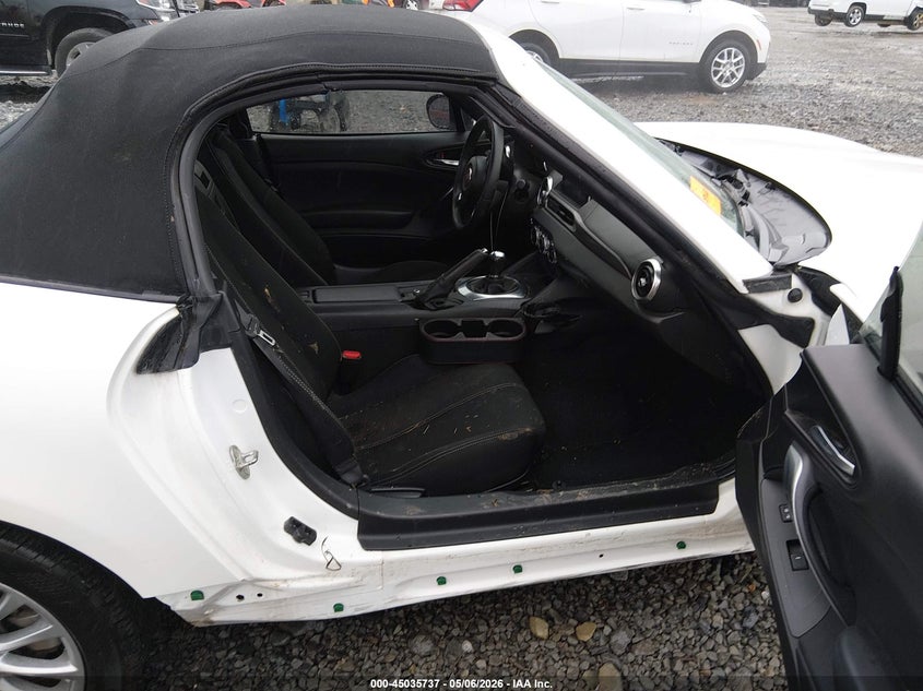 2017 Fiat 124 spider VIN JC1NFAEK7H0123100 IAAI salvage auction — FRONT END, Salvage Title, sold $2,350 on 2026-07-29 (photo 5)