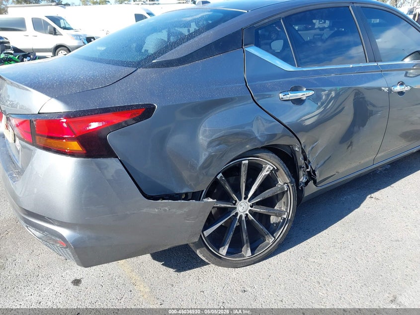 2019 Nissan Altima VIN 1N4BL4BV9KC228070 IAAI salvage auction — RIGHT REAR, Salvage Title, sold $3,225 on 2026-08-18 (photo 6)
