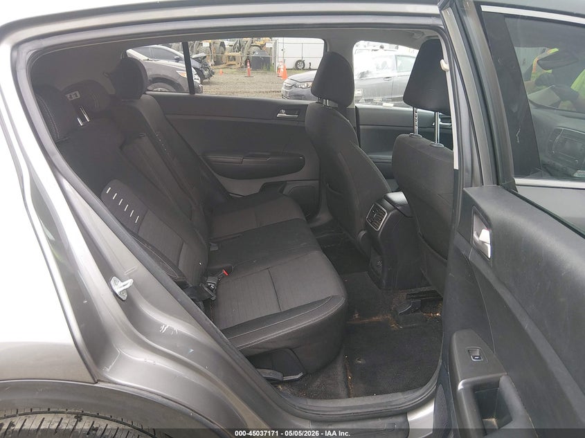 2018 Kia Sportage VIN KNDPM3AC8J7320334 IAAI salvage auction — LEFT FRONT, Salvage (Oregon), sold $1,700 on 2026-07-13 (photo 8)