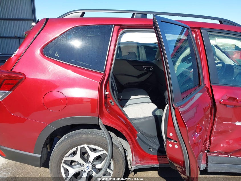 2021 Subaru Forester VIN JF2SKAJC5MH526425 IAAI salvage auction — ROLLOVER, Salvage (Nebraska), sold $1,650 on 2026-07-30 (photo 8)