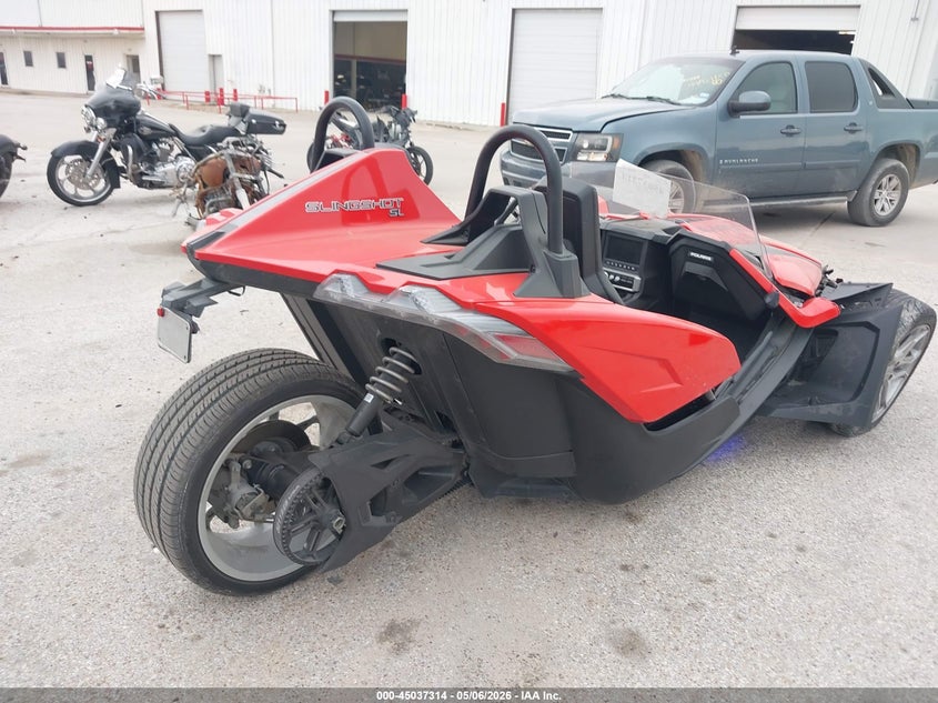 2022 Polaris Slingshot VIN 57XAAPHD7N8152245 IAAI salvage auction — FRONT END, Salvage (Texas), sold $8,250 on 2026-08-04 (photo 4)