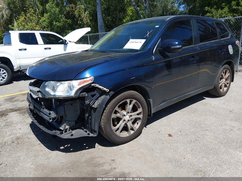 2014 Mitsubishi Outlander VIN JA4AD3A35EZ009275 IAAI salvage auction — FRONT END, Rebuildable (Florida), sold $900 on 2026-07-13 (photo 2)
