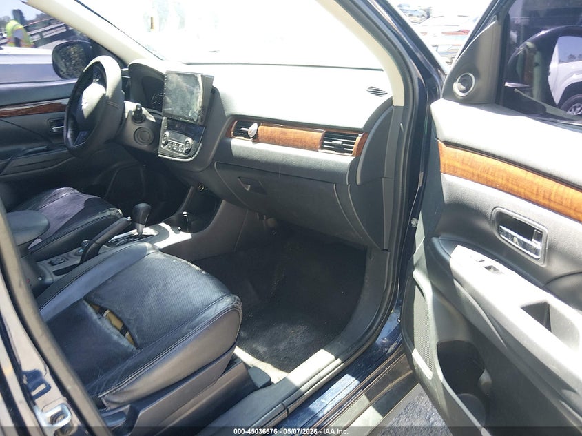 2014 Mitsubishi Outlander VIN JA4AD3A35EZ009275 IAAI salvage auction — FRONT END, Rebuildable (Florida), sold $900 on 2026-07-13 (photo 5)