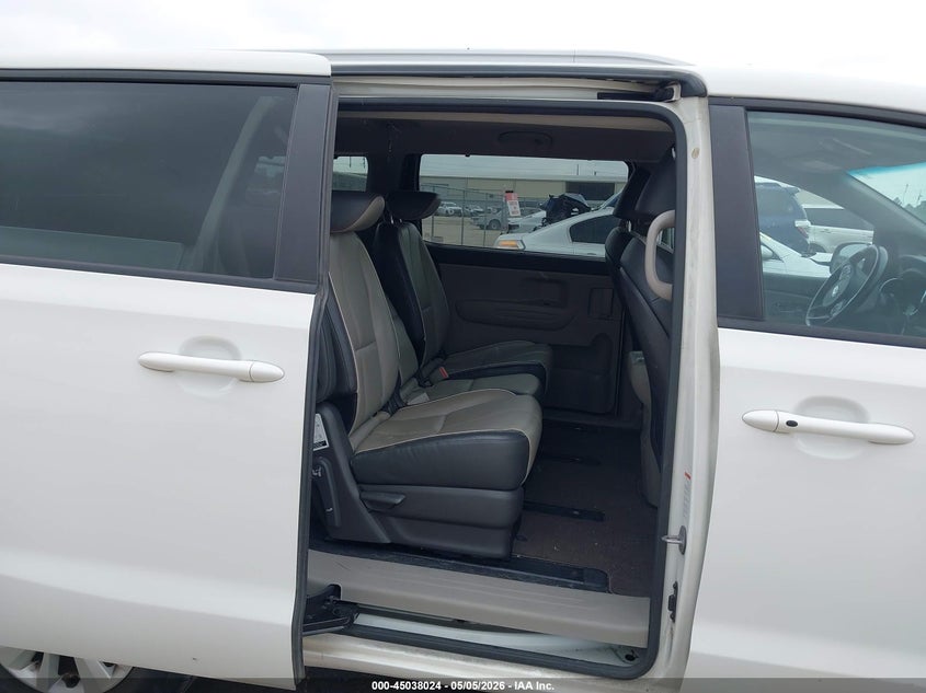 2017 Kia SEDONA VIN KNDMB5C12H6255206 IAAI salvage auction — REAR END, Original (Texas), sold $925 on 2026-07-09 (photo 8)