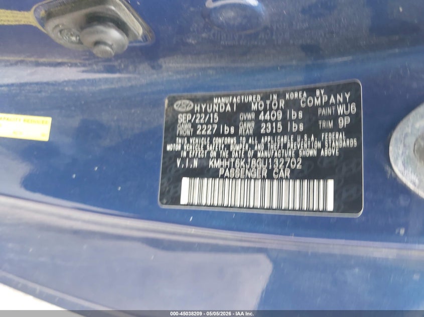 2016 Hyundai Genesis VIN KMHHT6KJ8GU132702 IAAI salvage auction — RIGHT SIDE, Original (Texas), sold $2,600 on 2026-07-22 (photo 9)