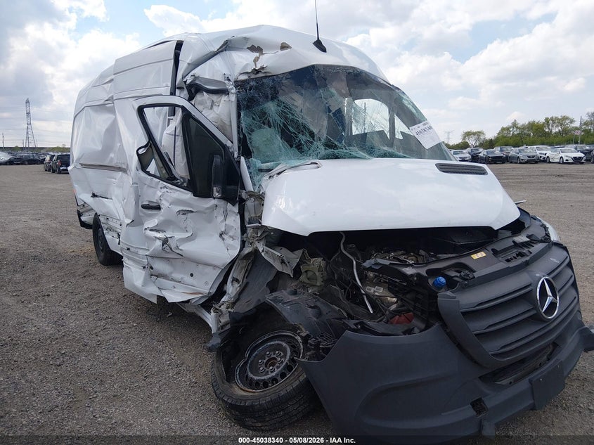 2023 Mercedes-benz VIN W1Y4NCHY3PT139140 IAAI salvage auction — ROLLOVER, Salvage (Illinois), sold $1,325 on 2026-07-22 (photo 6)
