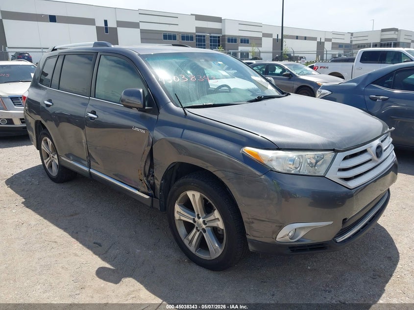 2011 Toyota Highlander VIN 5TDDK3EH7BS083003 IAAI salvage auction — SIDE, Original (Texas), sold $3,850 on 2026-07-09 (photo 1)