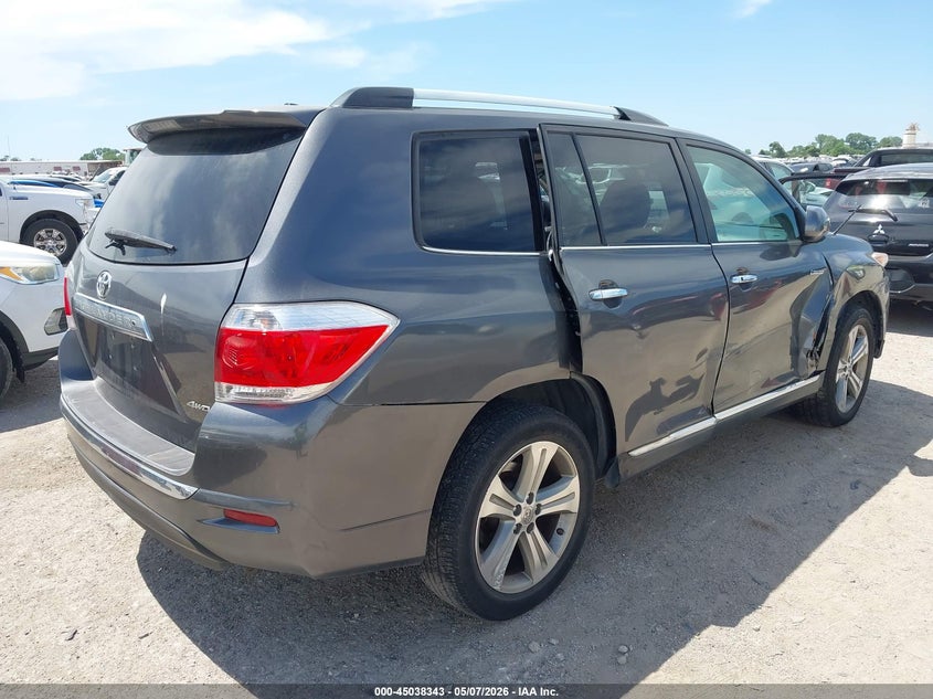 2011 Toyota Highlander VIN 5TDDK3EH7BS083003 IAAI salvage auction — SIDE, Original (Texas), sold $3,850 on 2026-07-09 (photo 4)