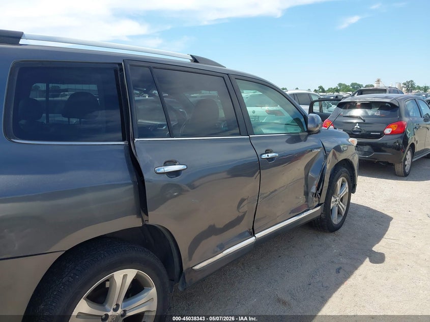 2011 Toyota Highlander VIN 5TDDK3EH7BS083003 IAAI salvage auction — SIDE, Original (Texas), sold $3,850 on 2026-07-09 (photo 6)