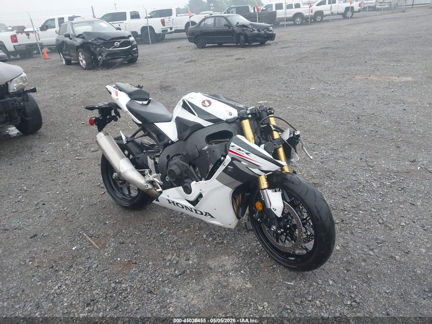 2025 Honda Cbr VIN JH2SC7717SK800431 IAAI salvage auction — ROLLOVER, Clear (Arkansas), sold $75 on 2026-07-29 (photo 1)