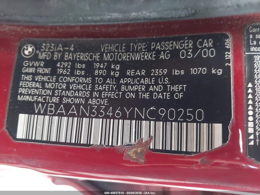 2000 BMW 3 series VIN WBAAN3346YNC90250 IAAI salvage auction — RIGHT SIDE, Salvage (California), sold $275 on 2026-07-23 (photo 9)