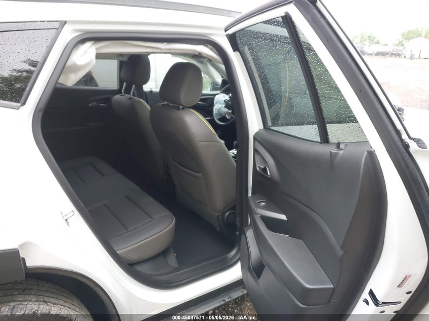 2025 Chevrolet Trax VIN KL77LKEP7SC336153 IAAI salvage auction — FRONT END, Salvage Title, sold $5,100 on 2026-07-30 (photo 8)