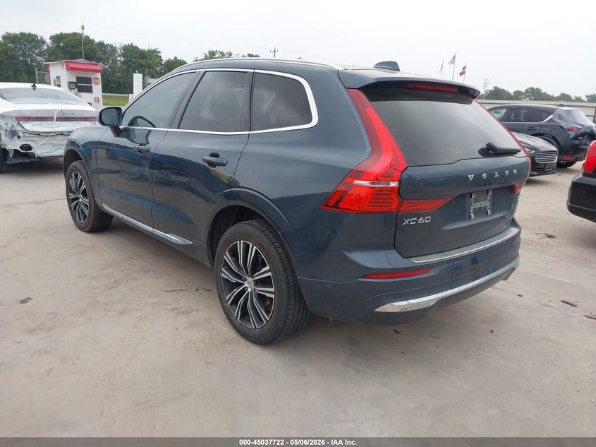 2022 Volvo Xc60 VIN YV4L12DL1N1063939 IAAI salvage auction — RIGHT FRONT, Original (Texas), sold $11,700 on 2026-07-09 (photo 3)
