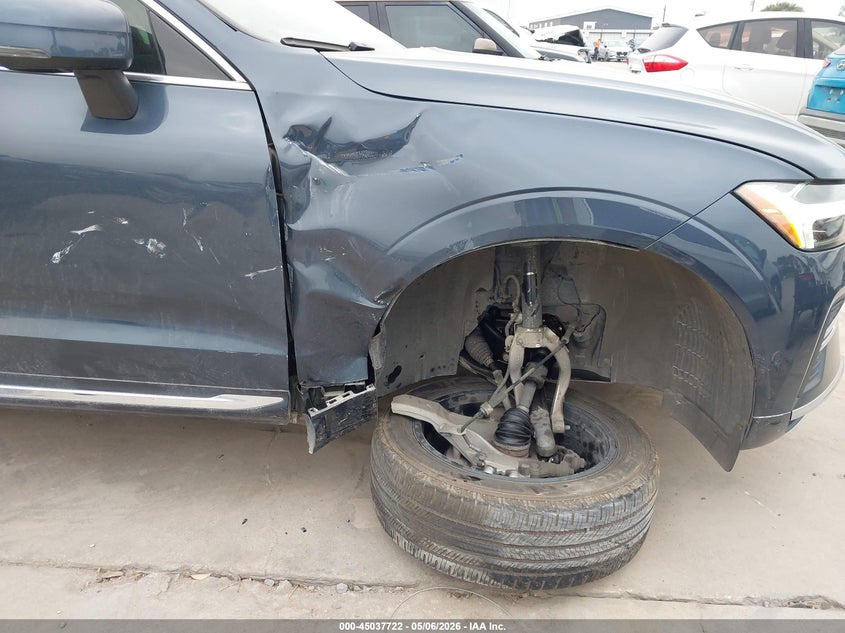 2022 Volvo Xc60 VIN YV4L12DL1N1063939 IAAI salvage auction — RIGHT FRONT, Original (Texas), sold $11,700 on 2026-07-09 (photo 6)