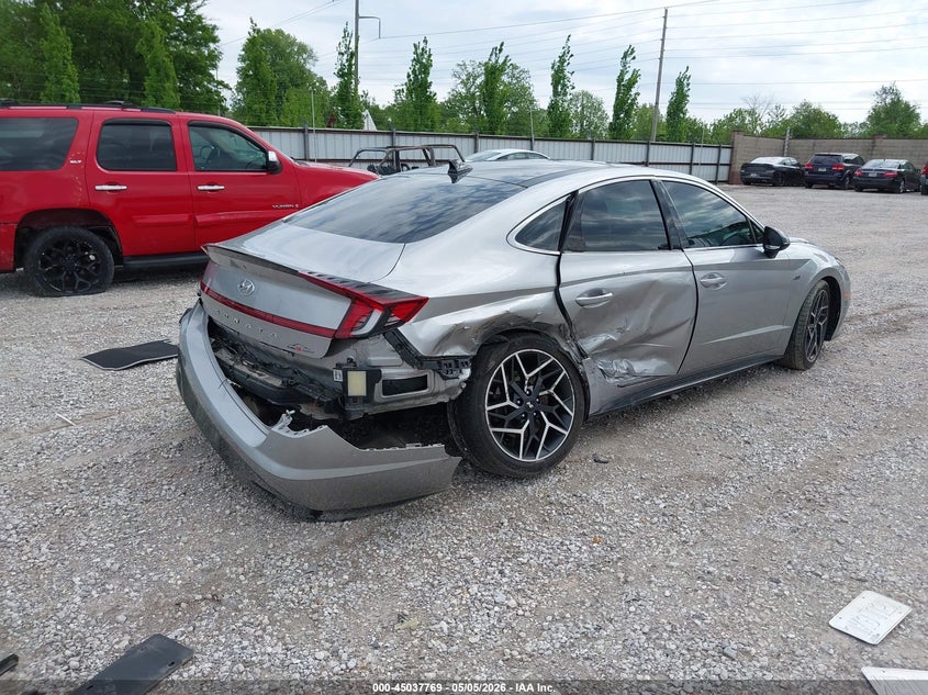 2021 Hyundai Sonata VIN 5NPEK4JC9MH126687 IAAI salvage auction — RIGHT SIDE, Salvage (Missouri), sold $4,150 on 2026-07-06 (photo 4)